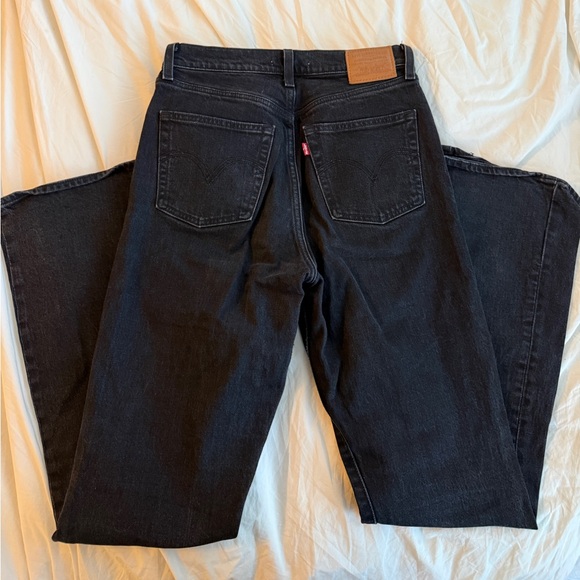 Levi’s Ribcage Boot - Picture 2 of 5